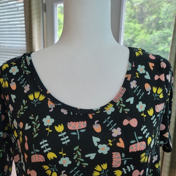 Lularoe - Picture 2 of 7